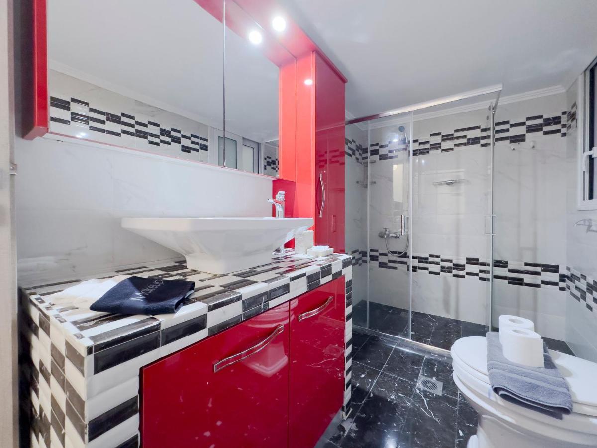 Aristotelous Spacious 109sqm In Athens